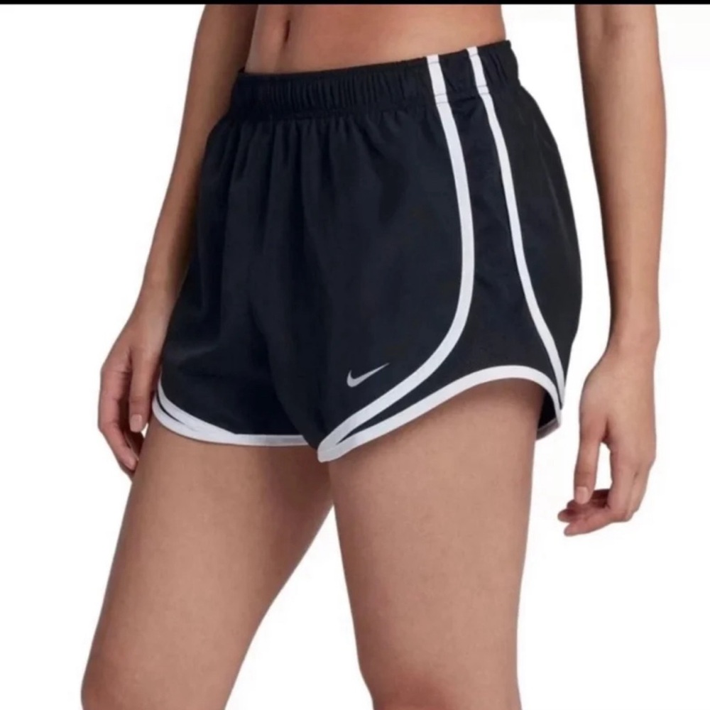 NIKE DRI FIT TEMPO RUNNING SHORTS